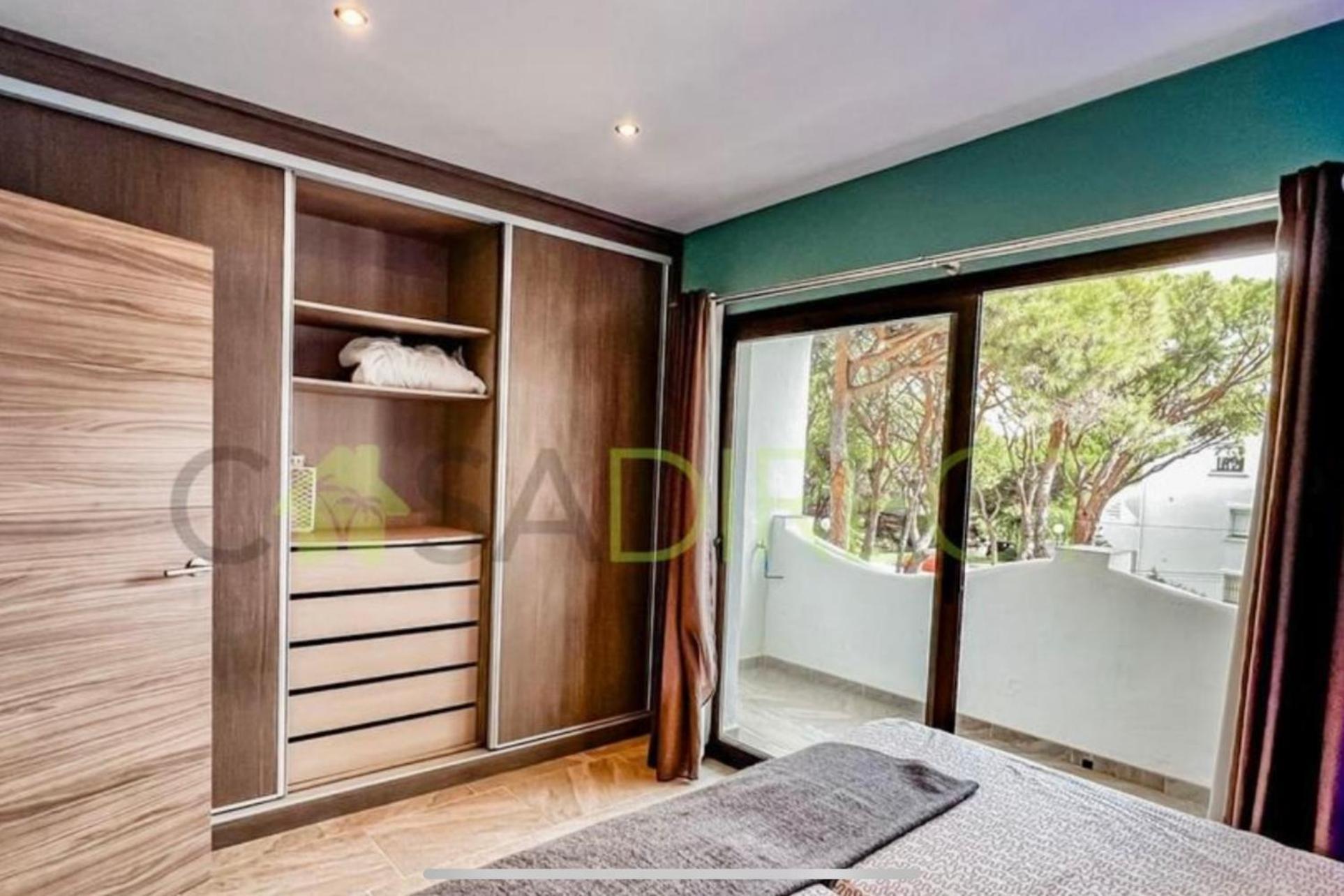 Mijas Costa - Beachside Apartment-B Sitio de Calahonda Bagian luar foto